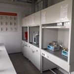 Химико-аналитическая лаборатория для проверки качества нефтепродуктов